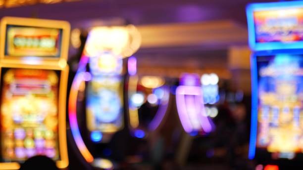 laga303 platform showing live match feed and blackjack table side-by-side