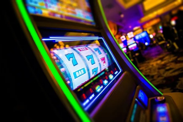 Blackjack with live chat Blackjack table with dealer and live chat interface